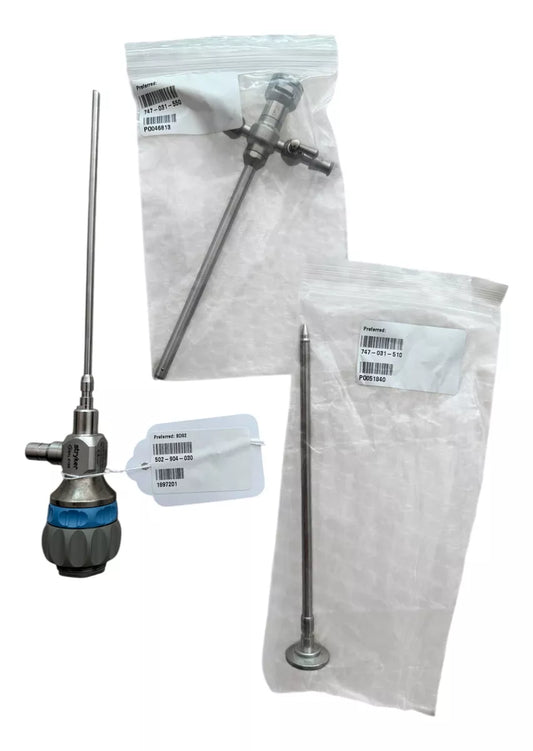 Lente Stryker 4mm 30 grados para artroscopia, con su camisa y punzón.